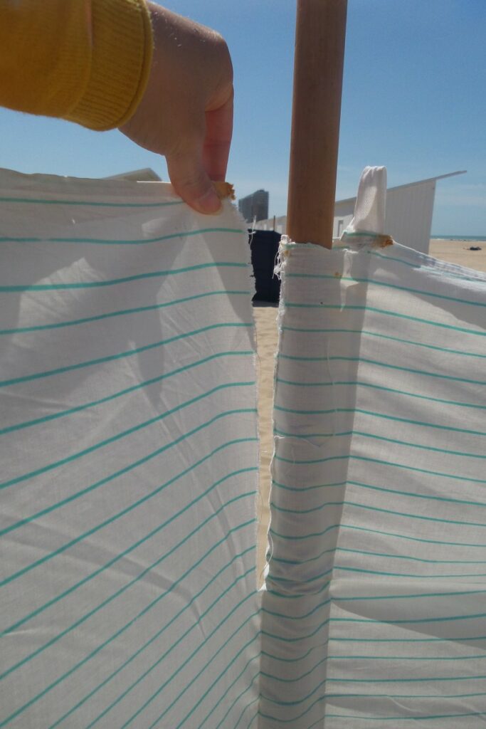 Zelf een strandzeil - windscherm naaien.